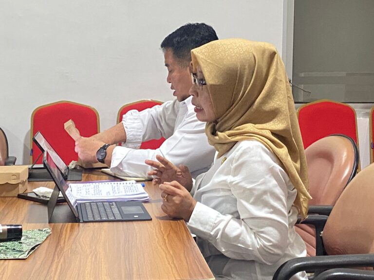 DP3AP2KB Hadiri Rapat Evaluasi Program di Bappeda, Kepala Dinas Paparkan Capaian 2024